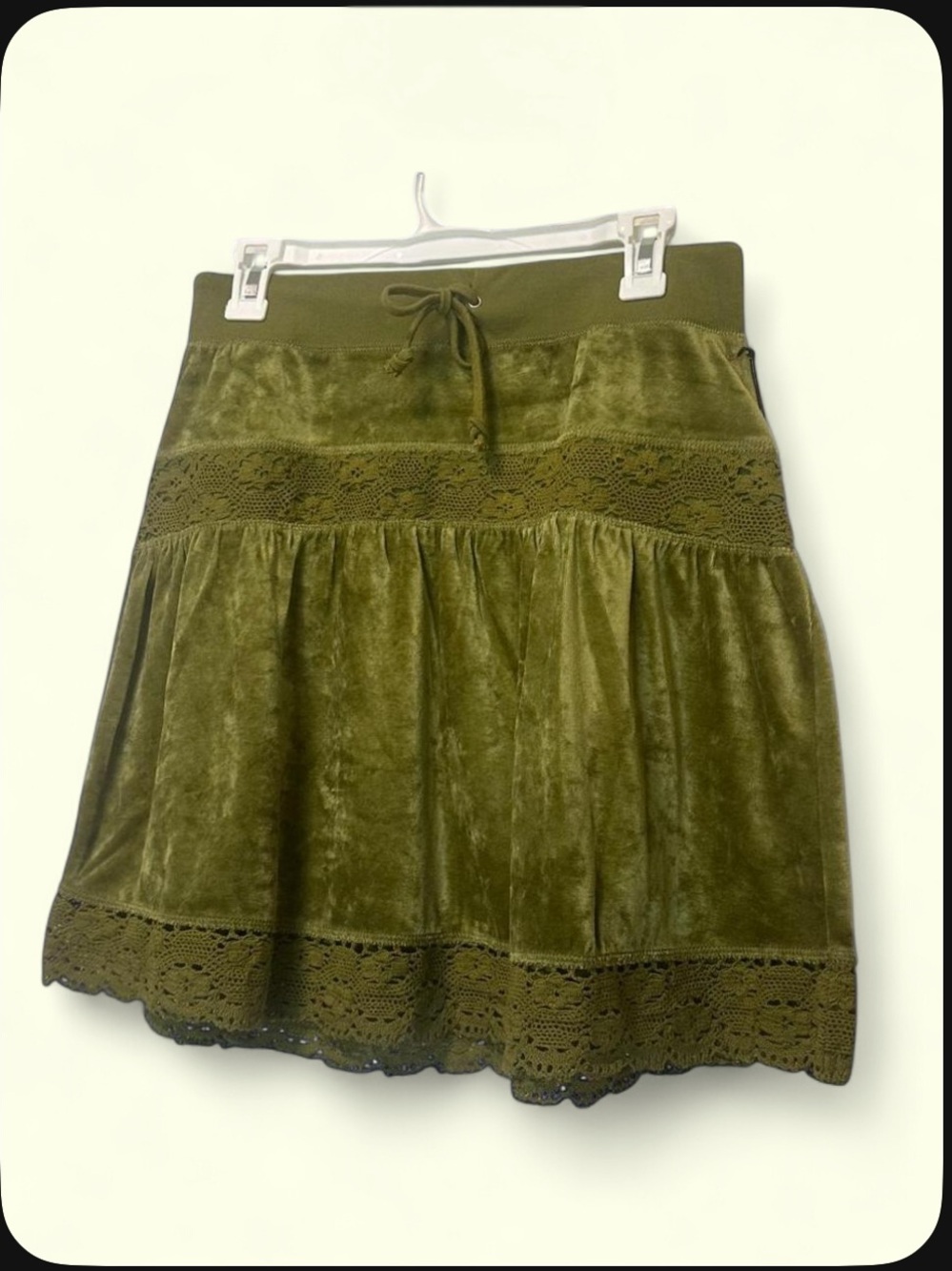BCBGMAXAZRIA y2k green velvet forest fairy goblincore floral lace trim mini skir